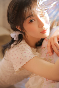 巨乳娘战僵尸在线观看